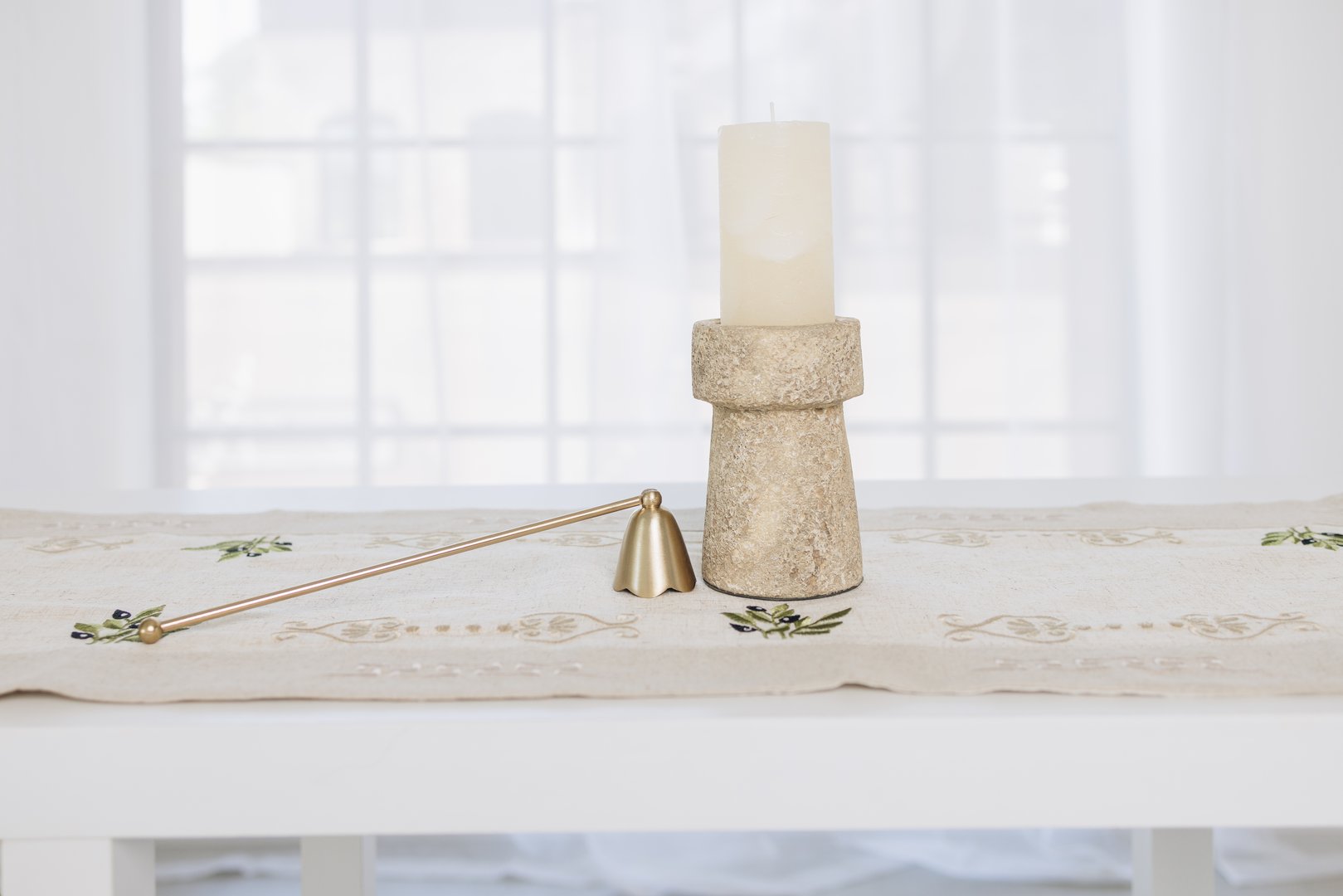 Eris Candle Holder