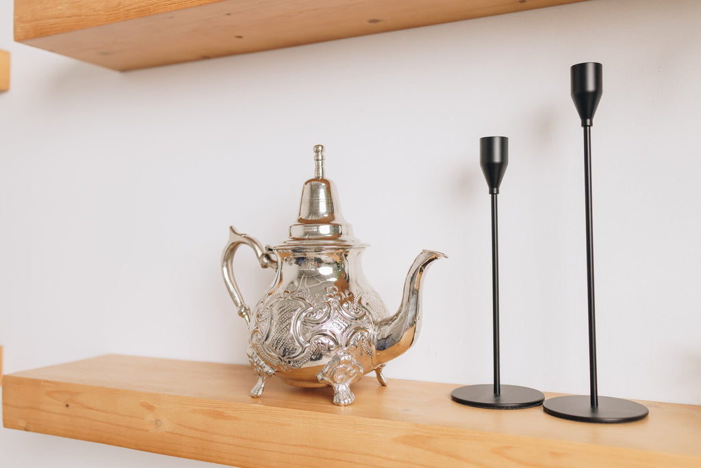 Kasbah Crest Teapot