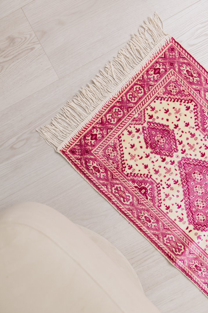 Atlas Rose Cactus Silk Rug